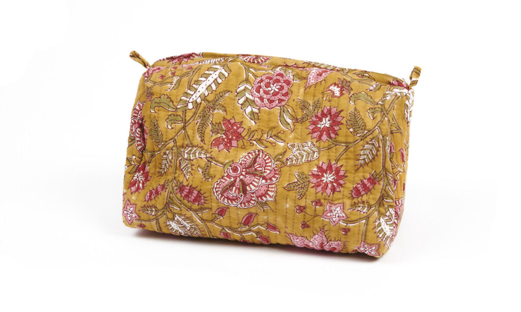 Trousse de toilette fleurie jaune